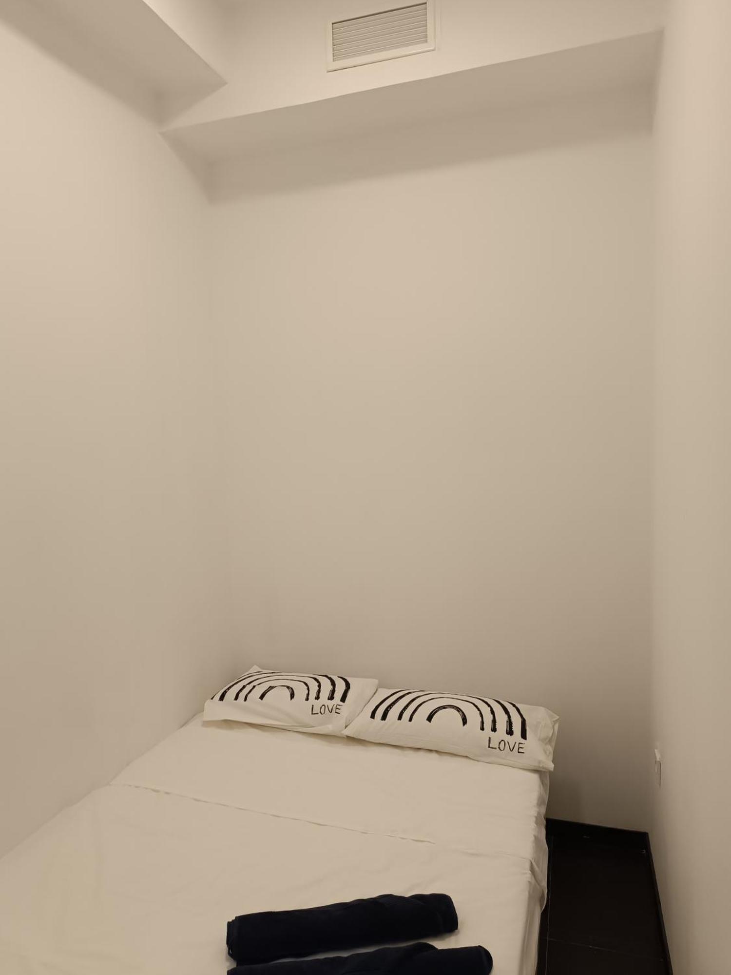 Appartamento Family Delux Center Madrid Esterno foto